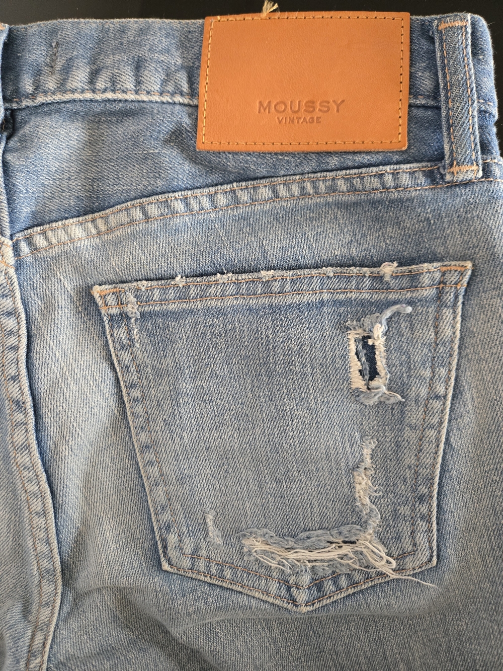 MOUSSY Vintage High Rise Distressed Jeans Light Wash - Picture 3 of 7